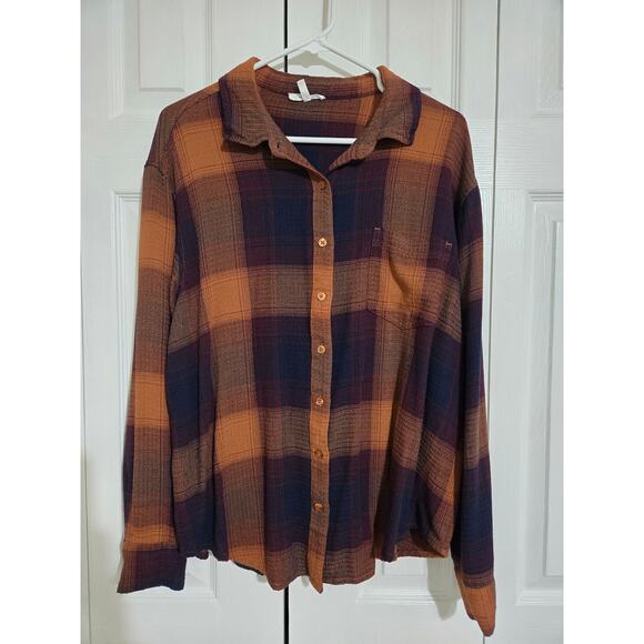 Maurices medium women's golden brown navy blue and orange button up flannel top - Picture 1 of 9